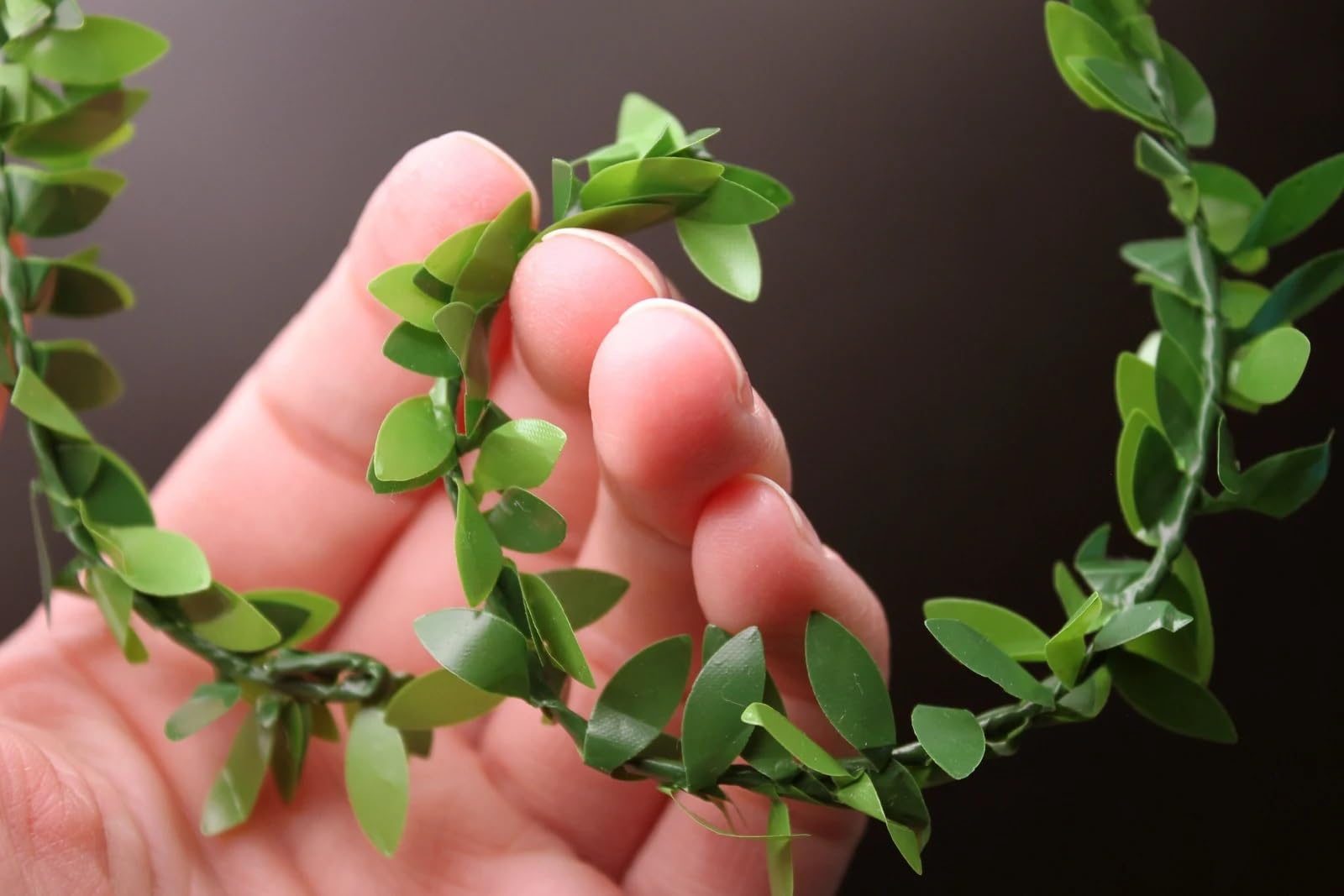 Mini Leaf Garland, Dollhouse Miniature Ivy Leaf Vine Garland, Dollhouse Mini Wreath, Miniature Christmas Garland, for Making 1:6 Scale Dollhouses