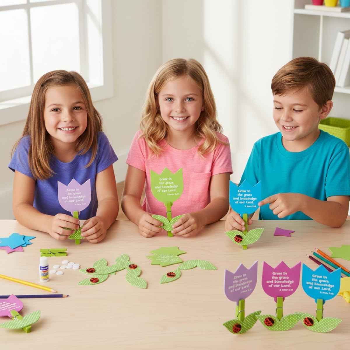 Fun Express 3-D Growing in His Word Tulip Craft Kit - Creative Kids Craft Activity for Religious Projects Home Church & Fun Events - Perfect