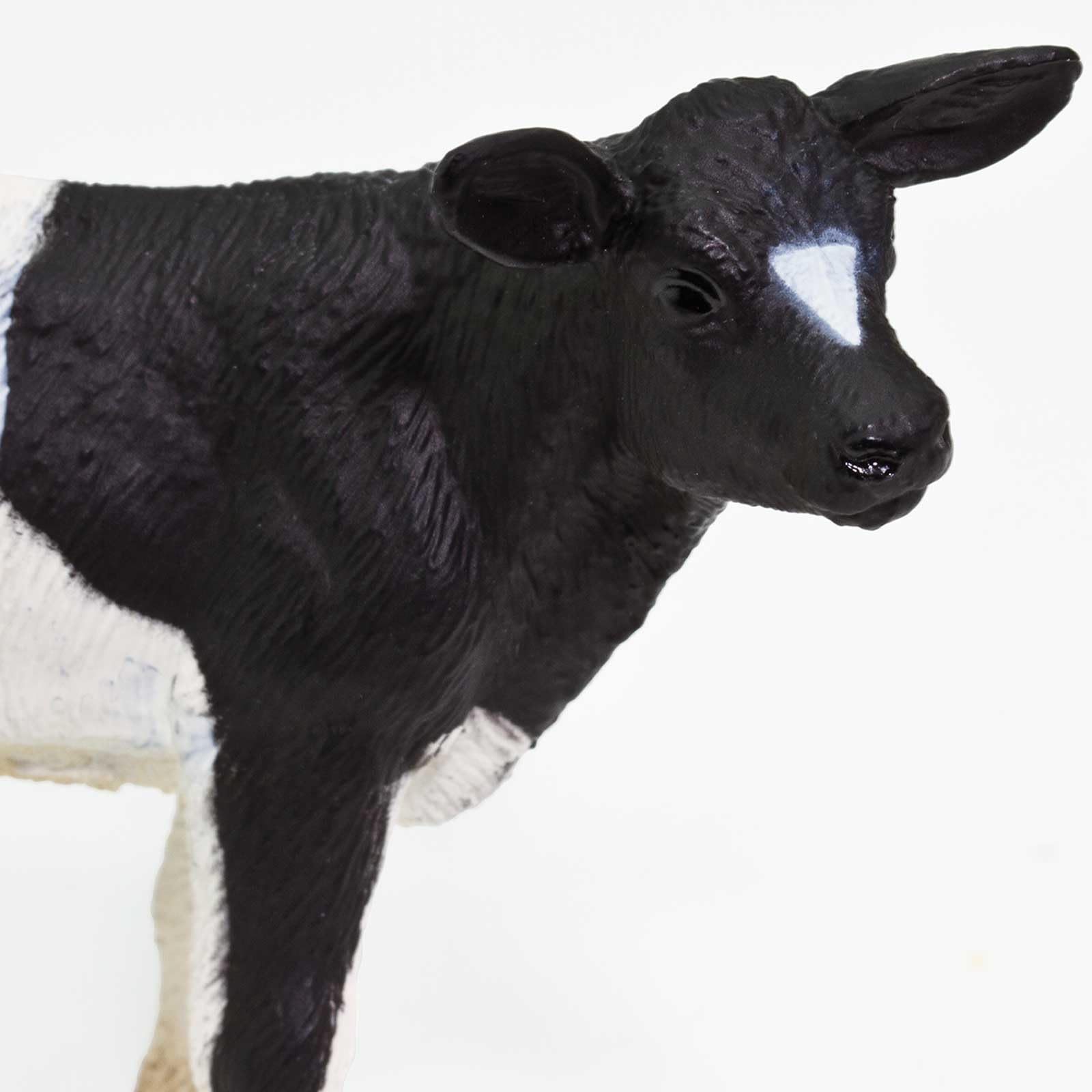 Safari Ltd. Holstein Calf Figurine - Detailed 3.25" Plastic Model Figure - Fun Educational Play Toy for Boys, Girls & Kids Ages 3+
