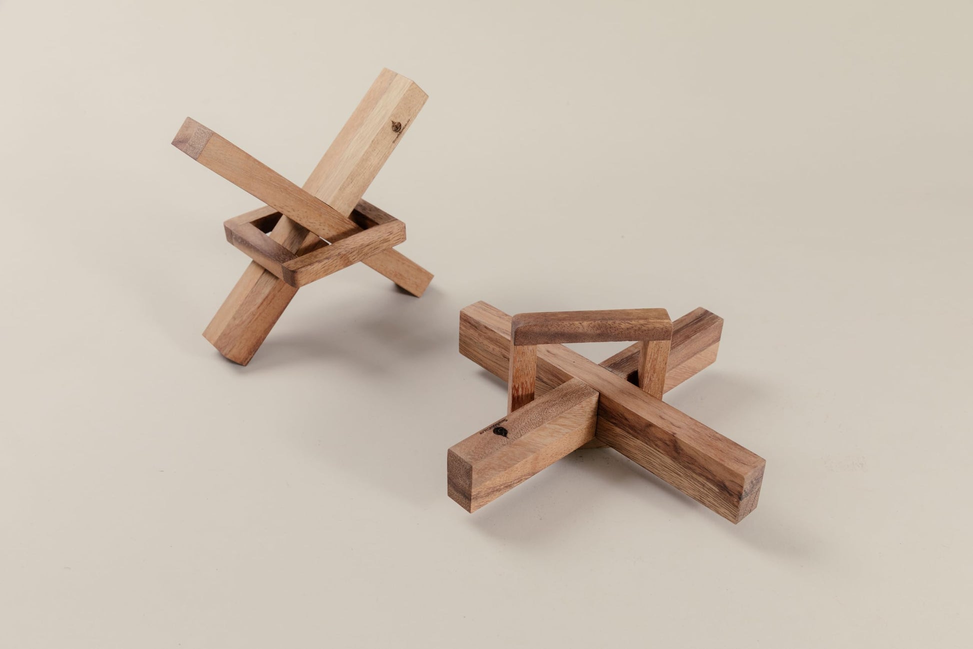 X Cross Disentanglement Puzzle Wooden Brain Teasers for Adults Logic Games Gift Puzzle and Mind Teasers The Cross Out Tricky Games Wood IQ Puzzles