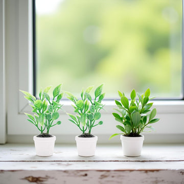 2Pcs Green Miniature Plants Dollhouse Decoration Accessories, Mini Potted Plant Artificial Tiny Greenery Ornament Miniature Hanging Potted Plant Faux