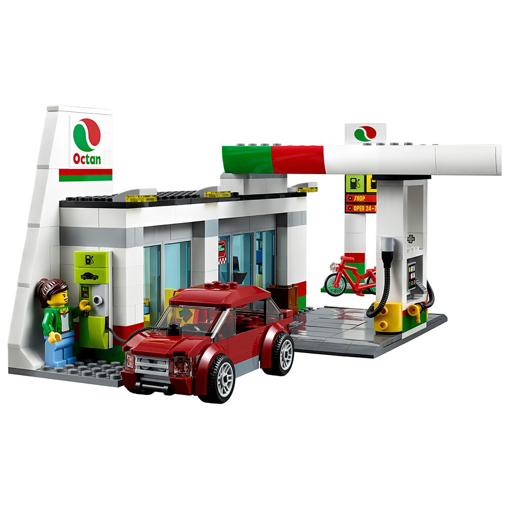 LEGO City Town 60132 Service Station Building Kit (515 Piece)