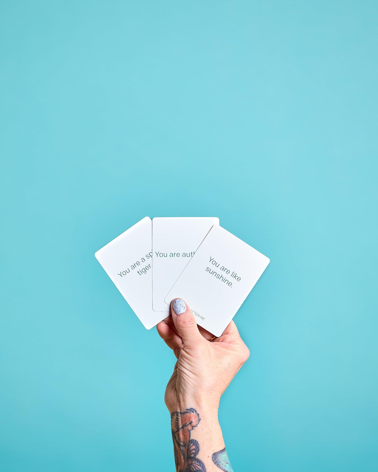 Pink Tiger Games Flatter Me: A Compliment Battle Card Game