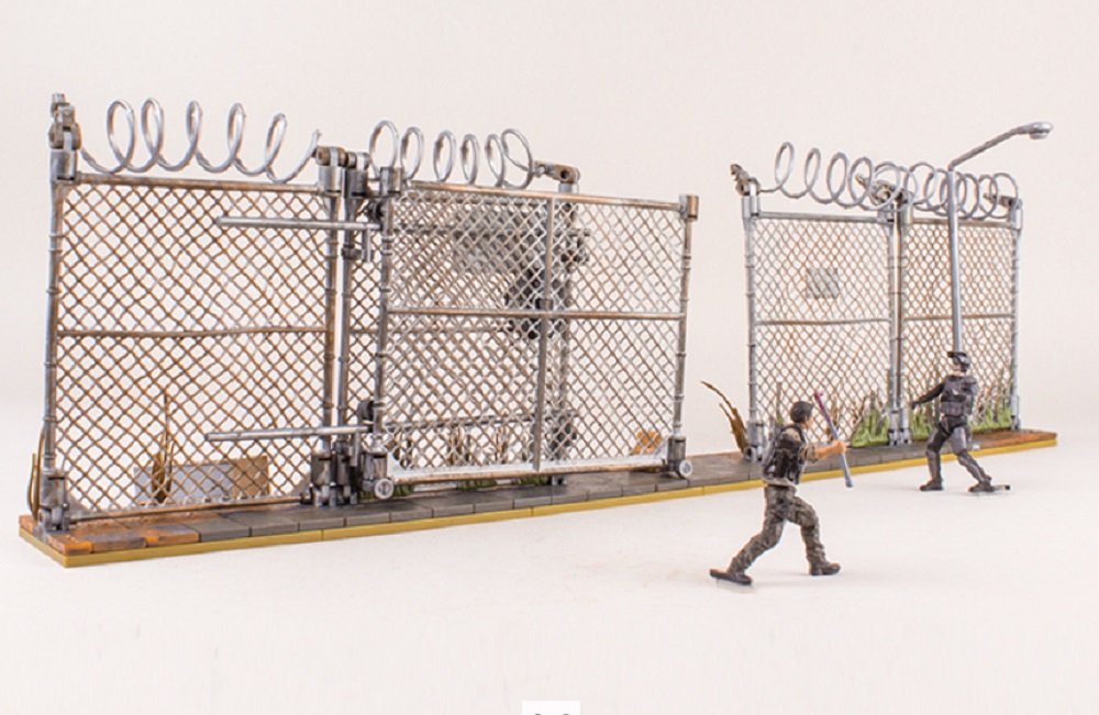 McFarlane Toys The Walking Dead AMC TV Series Prison Gate & Fence Building Set #14556 192 pcs