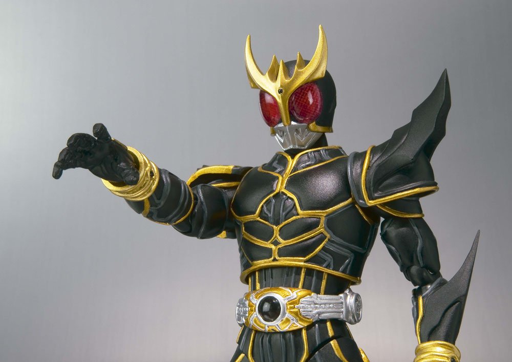 Bandai Tamashii Nations Kamen Rider Kuga Ultimate Form S.H.Figuarts Toy Figure