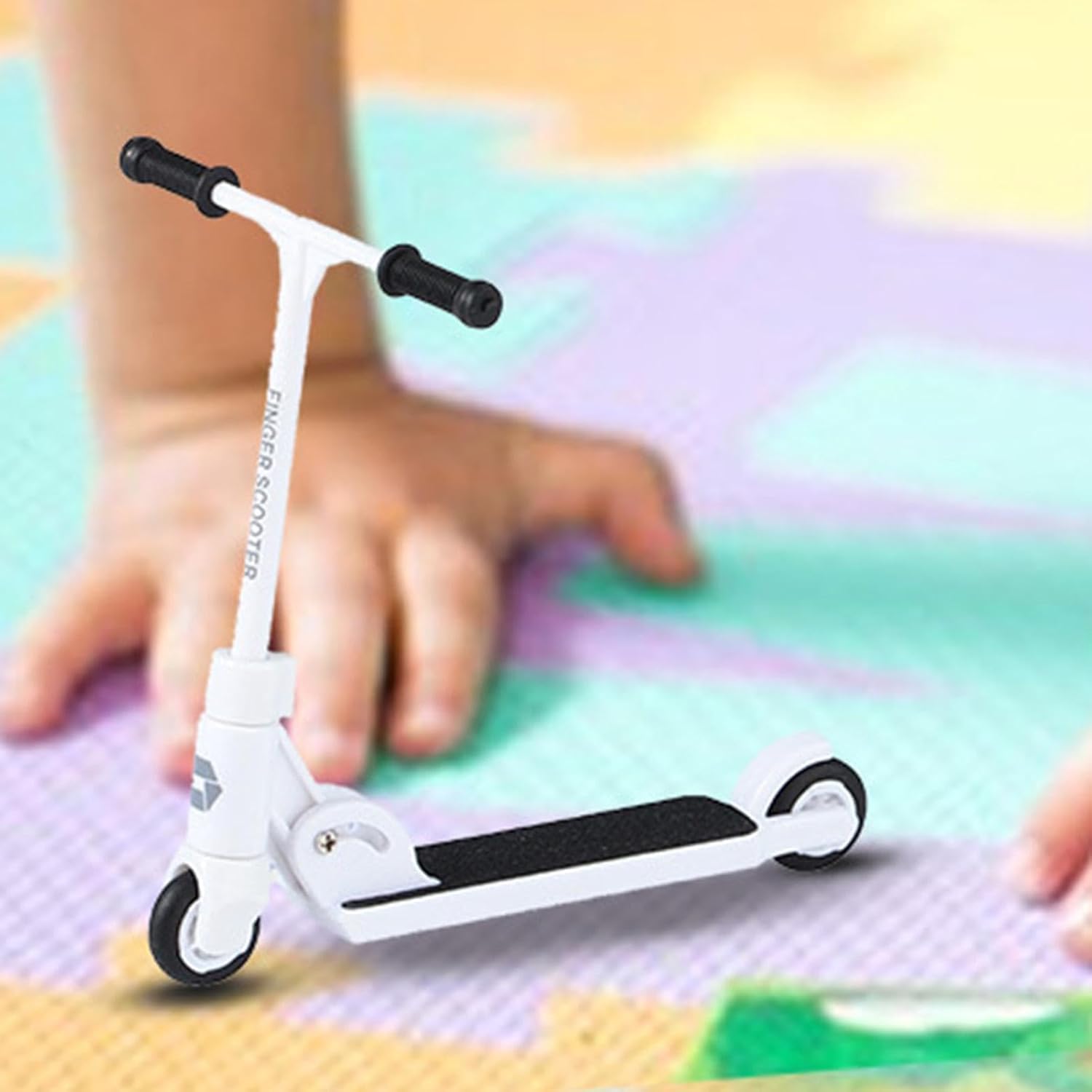 Finger Scooter - 2-Wheeled Scooter - Foldable Finger Scooter BMX with Brake, Non-Slip Precision Control Board for Skate Enthusiasts and Office Desk