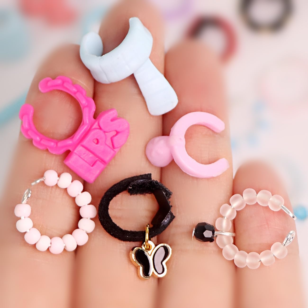 Random Miniature Accessories Set for LPS Pets - Sofa,Bows, Collars,Food & Drink for Shorthair Cat, Collie, Dachshund, Cocker Spaniel & Cow Figures