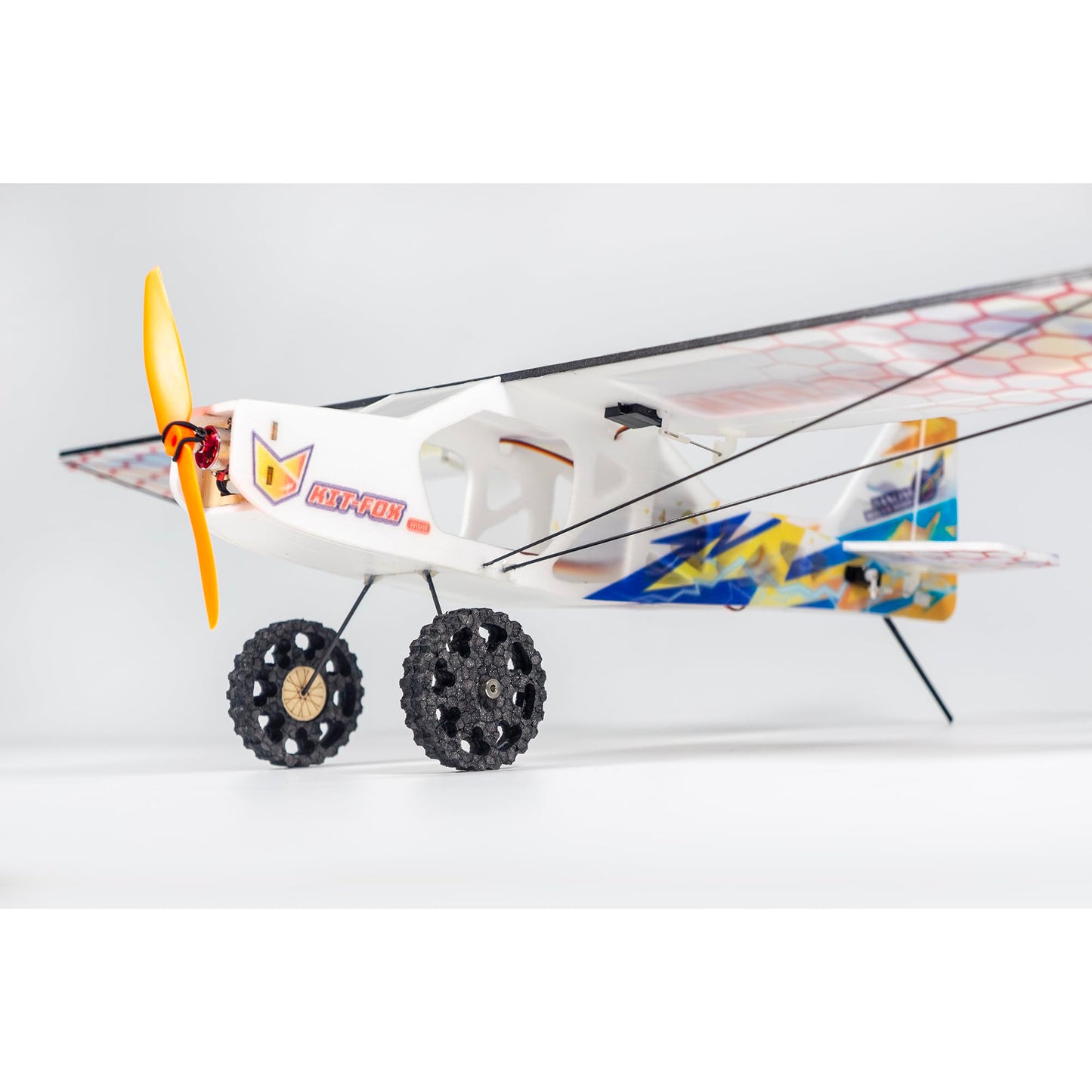 Quolefly DIY RC Model Airplane EA01 Kit-Fox, 570mm Wingspan Ultra-Light EPP Foam Plane for Adults & Hobbyists (KIT+Motor+ESC+Servos)