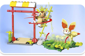 Mega Construx Pokemon Chespin vs. Fennekin Construction Set with Character Figures, Building Toys for Kids (131 Pieces)