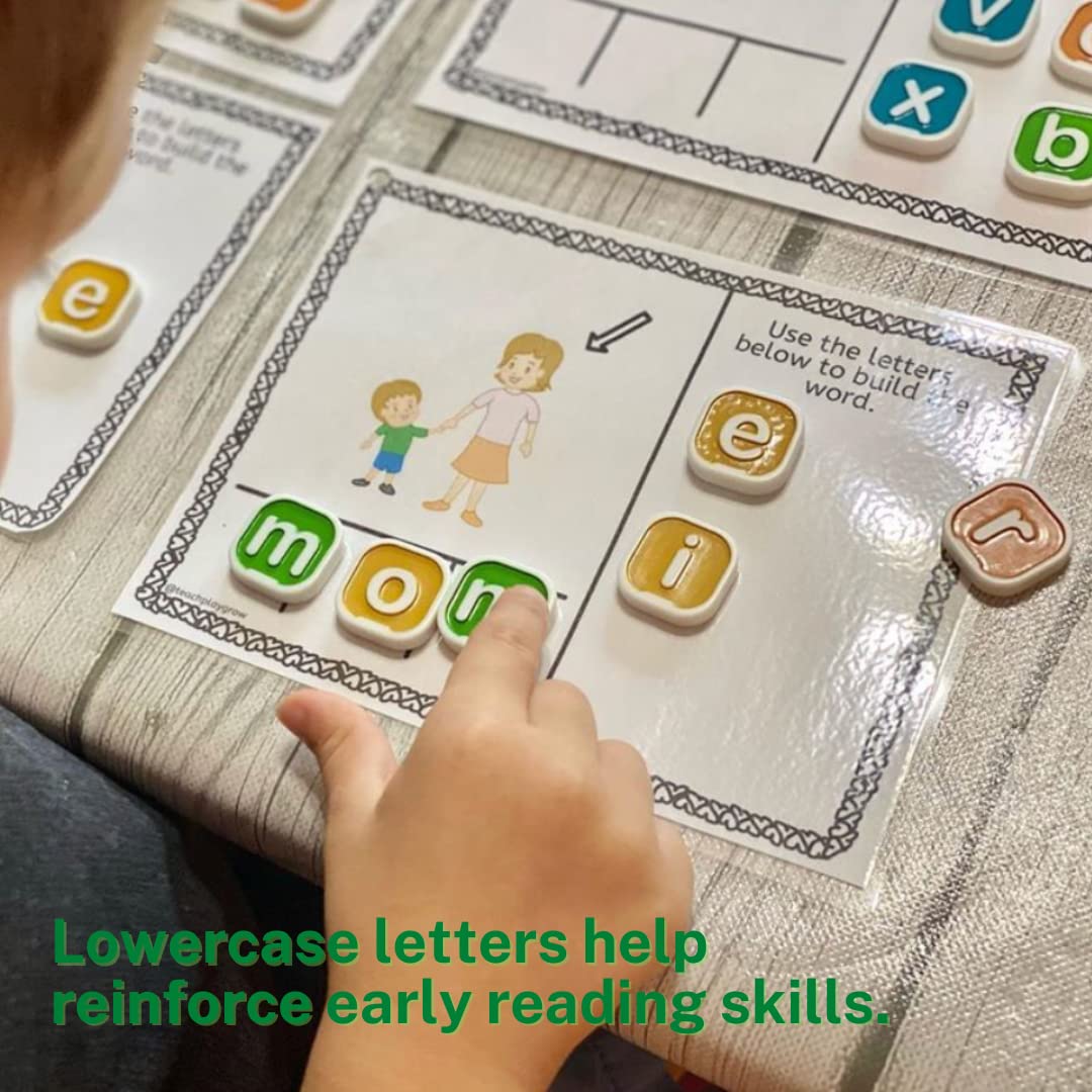 Bananagrams My First Word Game - Kids Spelling & Anagram Game in a Green Banana Pouch, Early-Learning & Travel, 72 Letter Tiles, 1-4 Players
