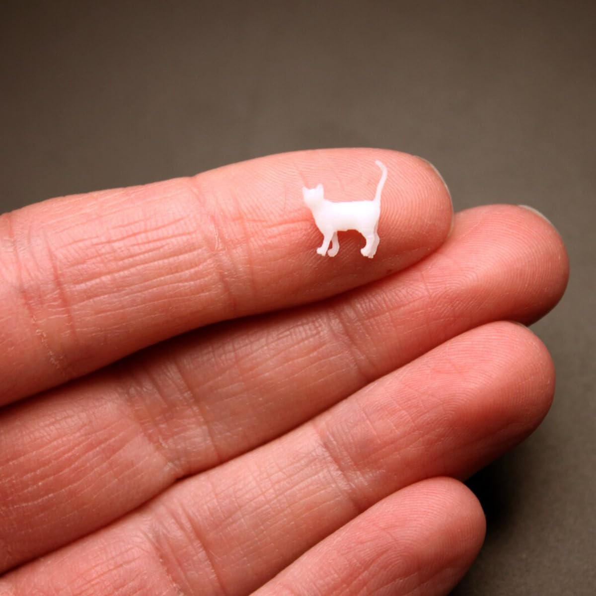 Micro Miniature Standing Kitty, Miniature Blank Cats Unpainted Pet Kittens, Dollhouse Tiny Cat, for Dollhouse, Model Domestic, Fairy Garden, Terrarium