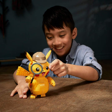 Mega Construx Pokemon Detective Pikachu Detective Pikachu Construction Set with Character Figures, Building Toys for Kids (271 Pieces)