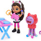 Gabby et la Maison Magique - Gabby's Dollhouse - 2 Figures and Accessories - Gabby, 1 Cat Figurine, Accessories - Cartoon Gabby and the Magic House