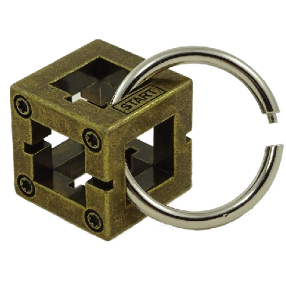 Huzzle Cast Box