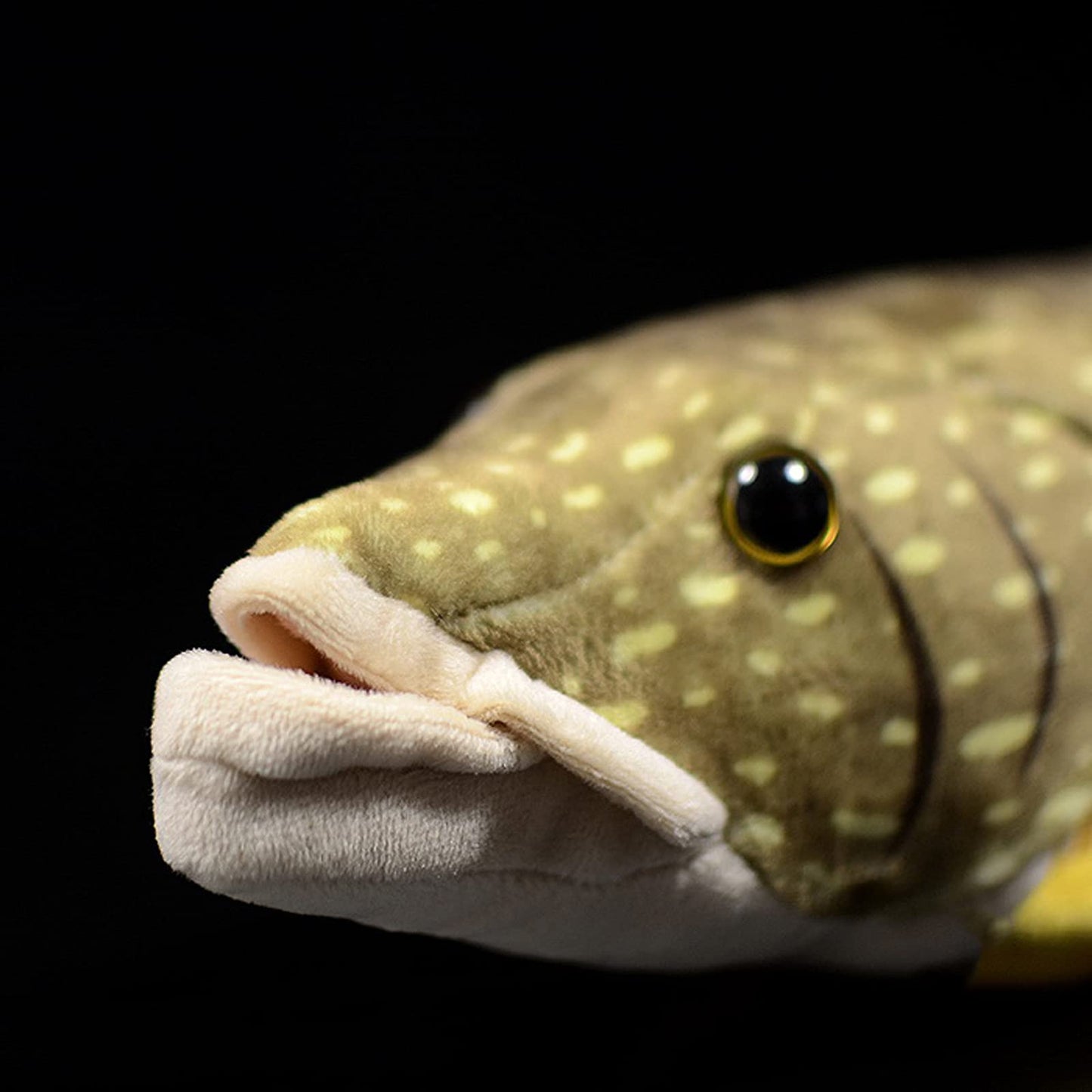 Realistic Northern Pike Fish Stuffed Plush Toy - Simulation 18.5” Lifelike Depth Ocean Animals Pike Plushie Toys Figur, Super Soft Sea Creatures Fish