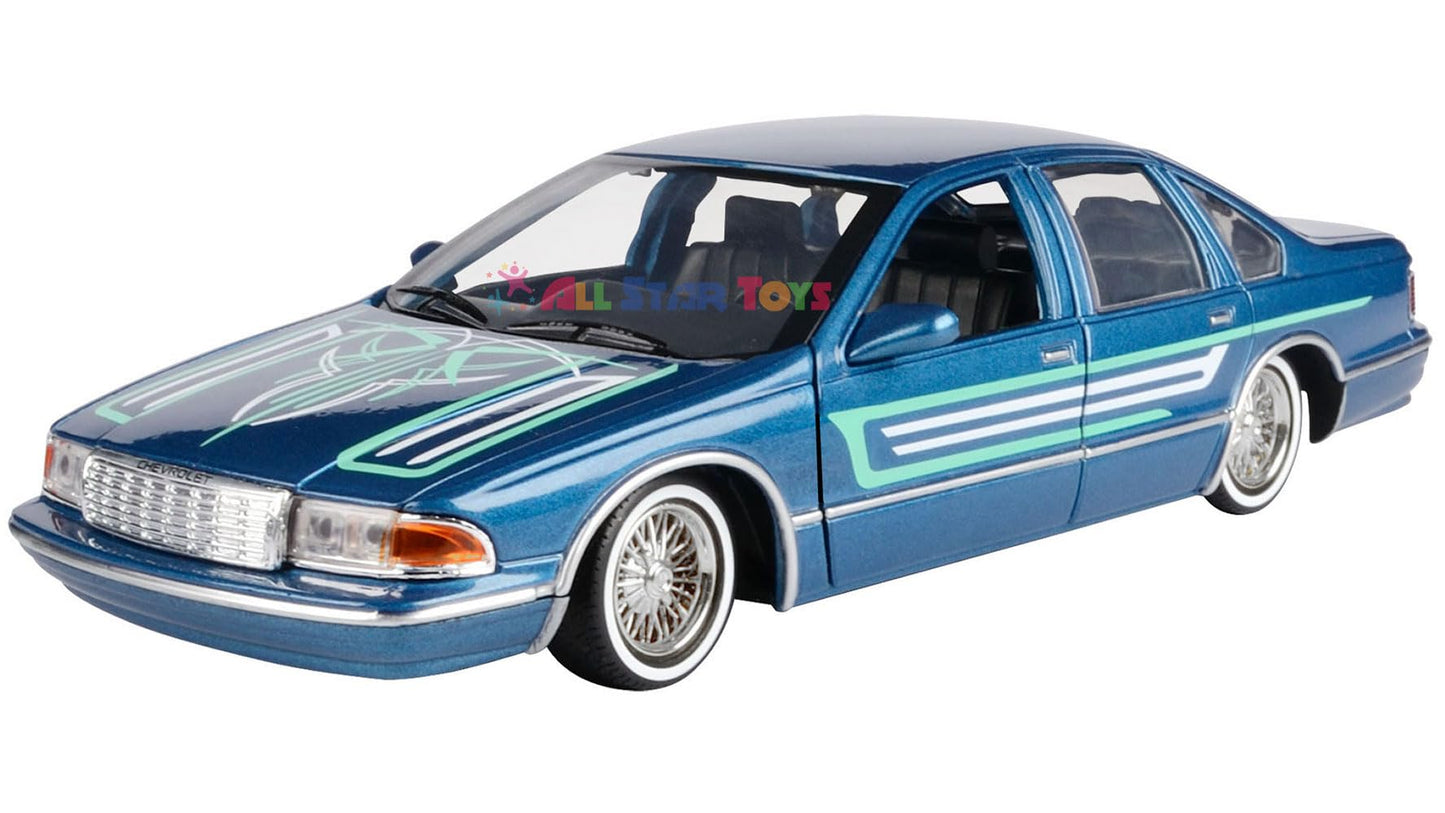 Motormax 1993 Chevrolet Chevy Caprice Lowrider 1:24 Diecast Model Blue w/Graphics Get Low 79022 by All Star Toys