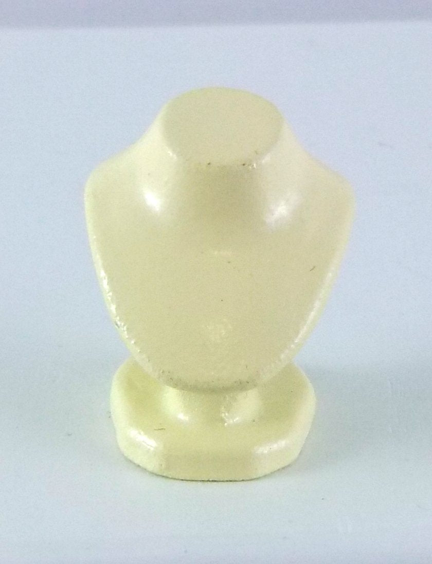 Dolls House Miniature Shop Bedroom Accessory Jewelery Necklace Display Bust CRM