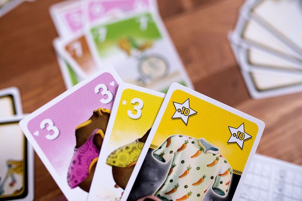 Velonimo, Cycling Themed Quick to Play Card Game for 2 to 5 Players