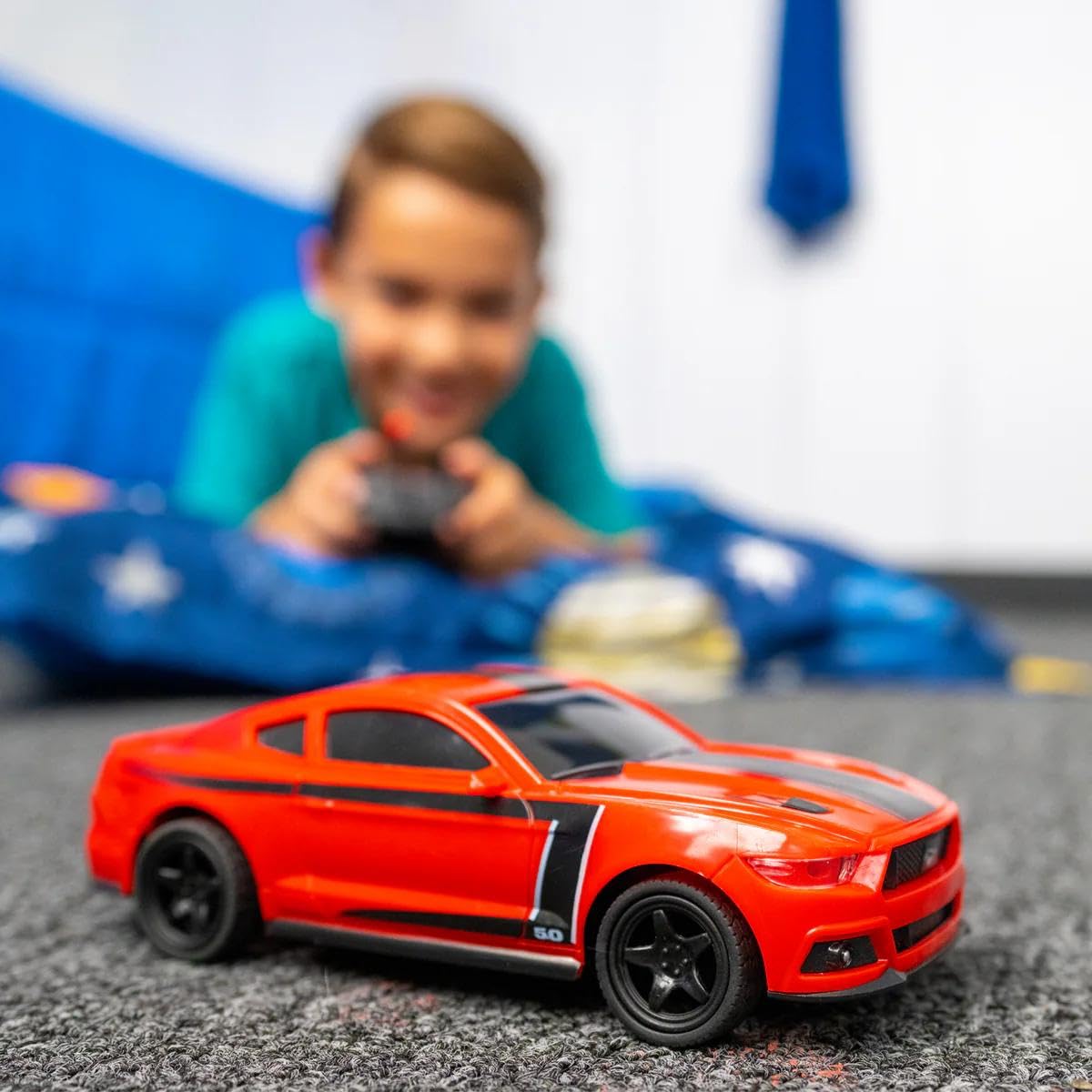 World Tech Toys 1:24 Licensed Ford Mustang RC Car