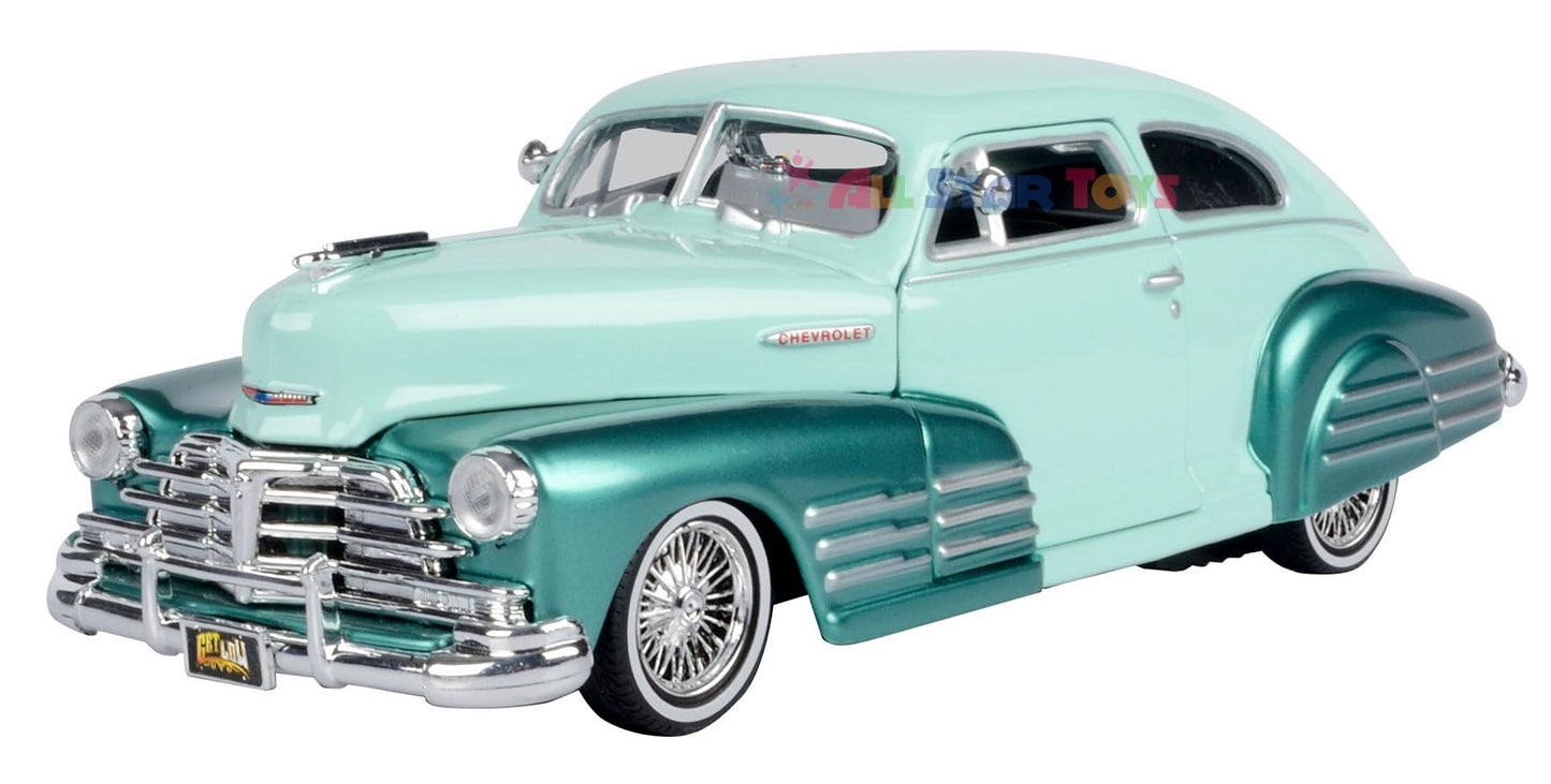 Motormax 1948 Chevrolet Aerosedan Fleetline Lowrider 1:24 Diecast Model Two-Tone Green Get Low Series 79027 by All Star Toys