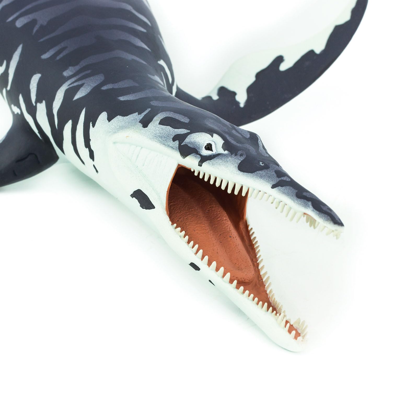 Safari Ltd. Kronosaurus Figurine - Detailed 13.5" Prehistoric Marine Dinosaur Figure - Educational Toy for Boys, Girls, and Kids Ages 3+