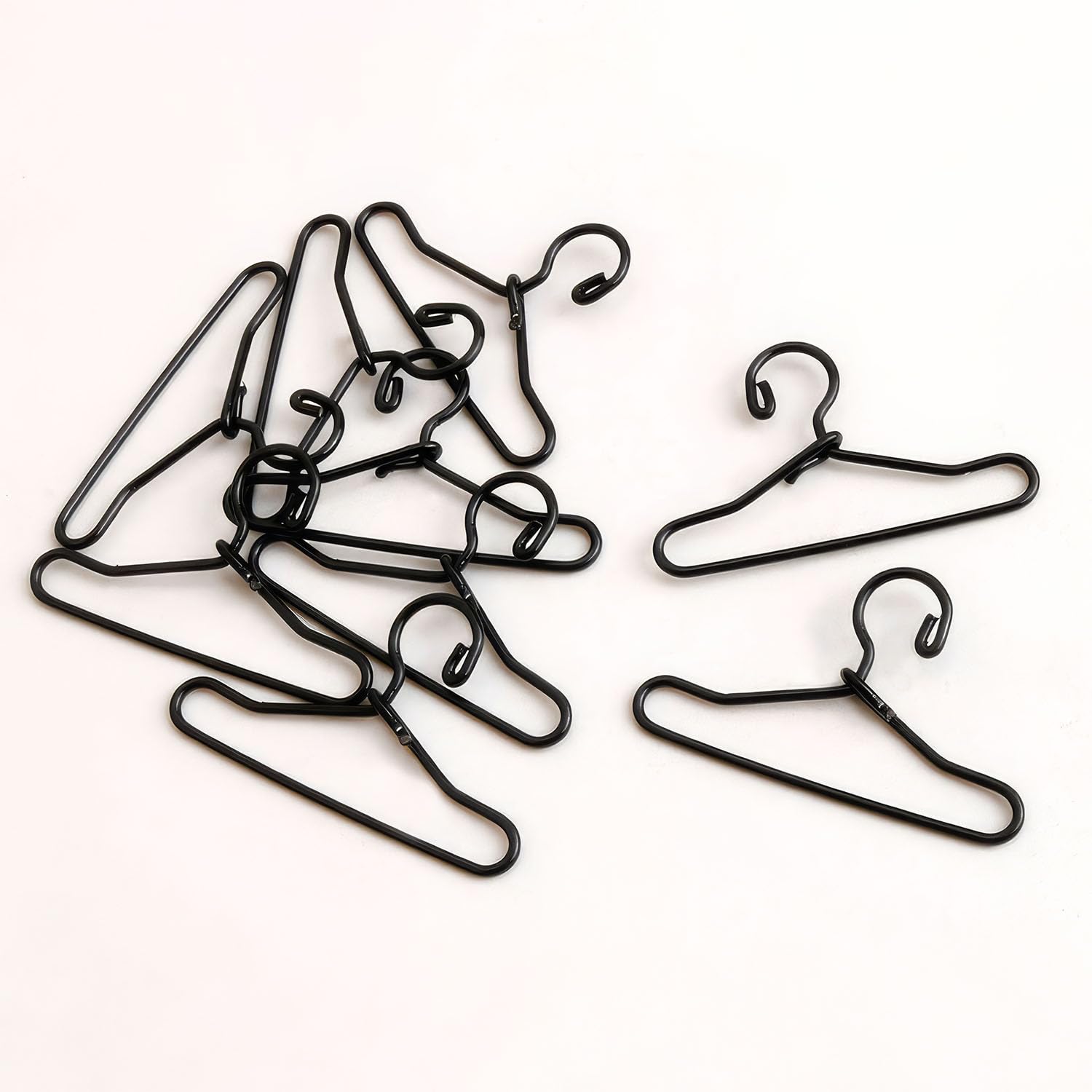 Miniature Wire Hangers (10pcs): 1/12 Scale Metal Hangers for Dollhouse Closet (Silver)