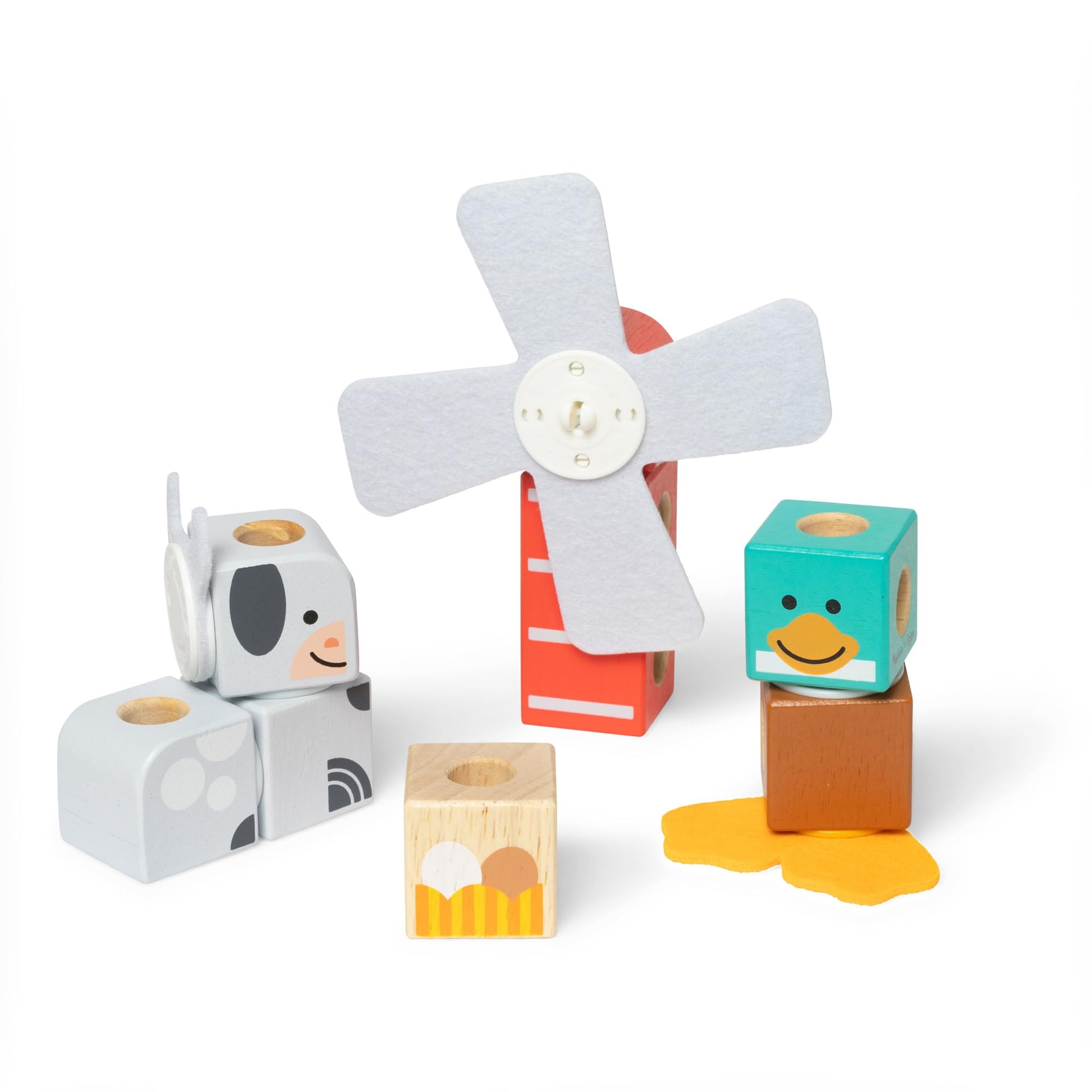 Melissa & Doug Blockables™ Farm Friends Snap and Play, Mix and Match Connectable Wooden Building Blocks Play Set Toy for Preschool Boys and Girls (16
