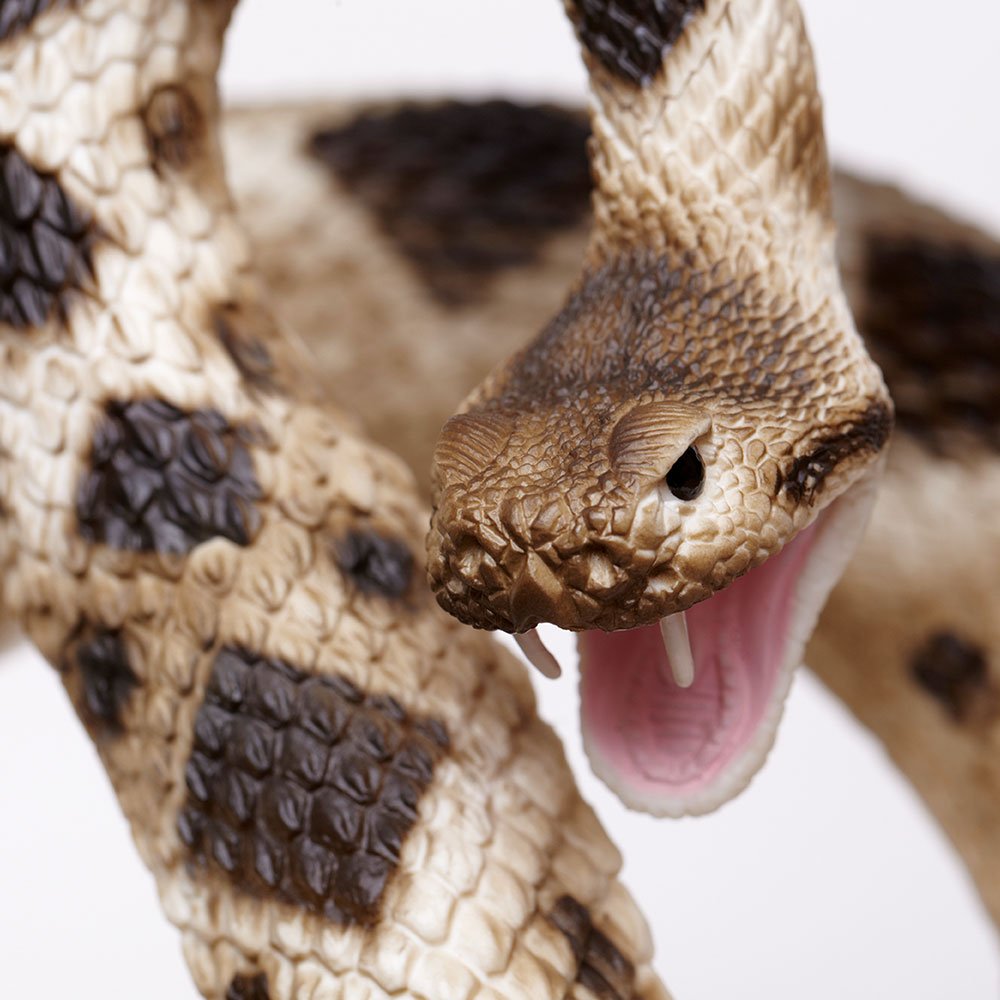 Safari Ltd. Eastern Diamondback Rattlesnake Figurine - Realistic 40" Model Figure - Educational Toy for Boys, Girls, and Kids Ages 18M+