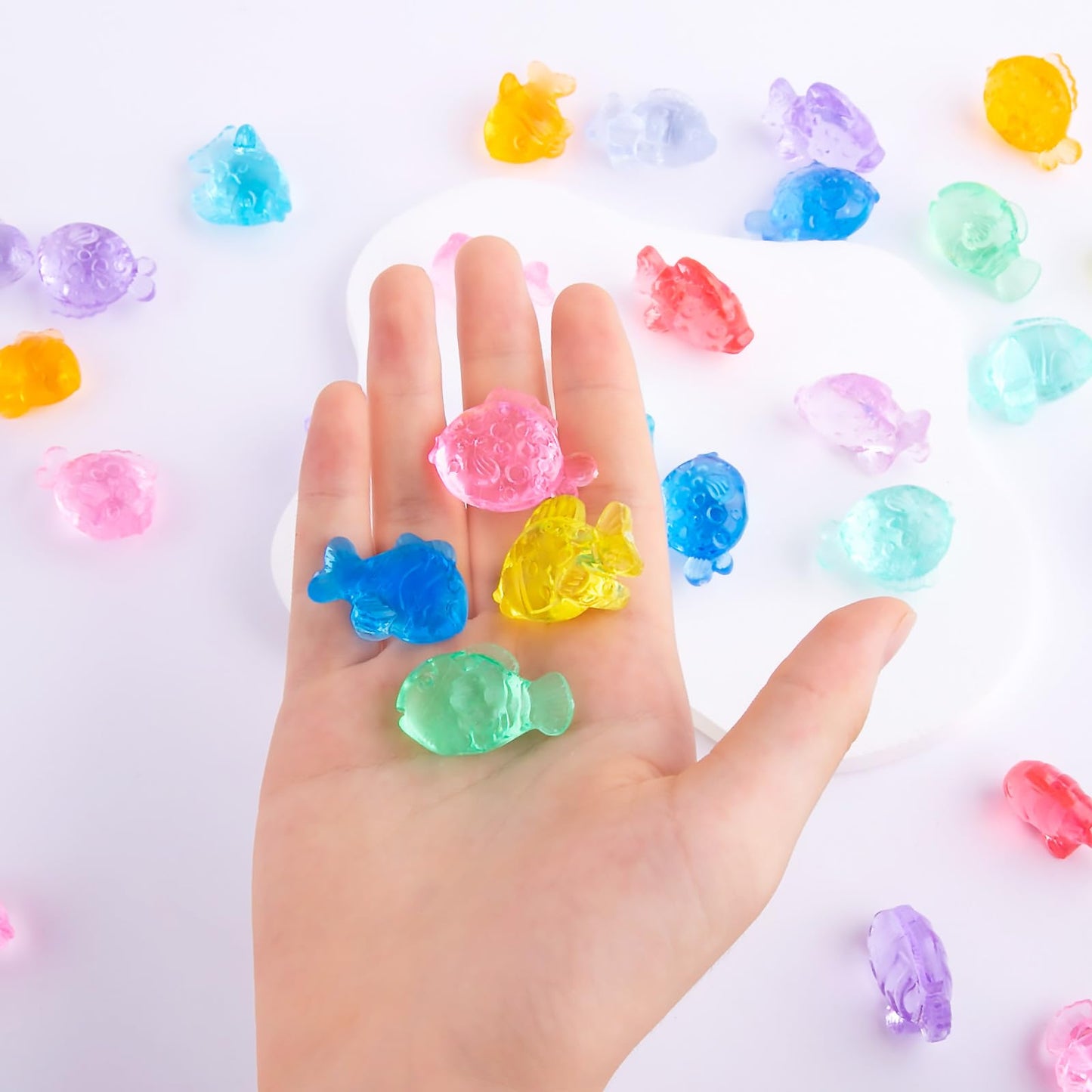 Niceup 130pcs Plastic Little Tropical Fish Ocean Party Favors Sensory Bin Filller Bulk Fake Fishes Miniature Toys Under Sea Mermaid Pool Diving Gems