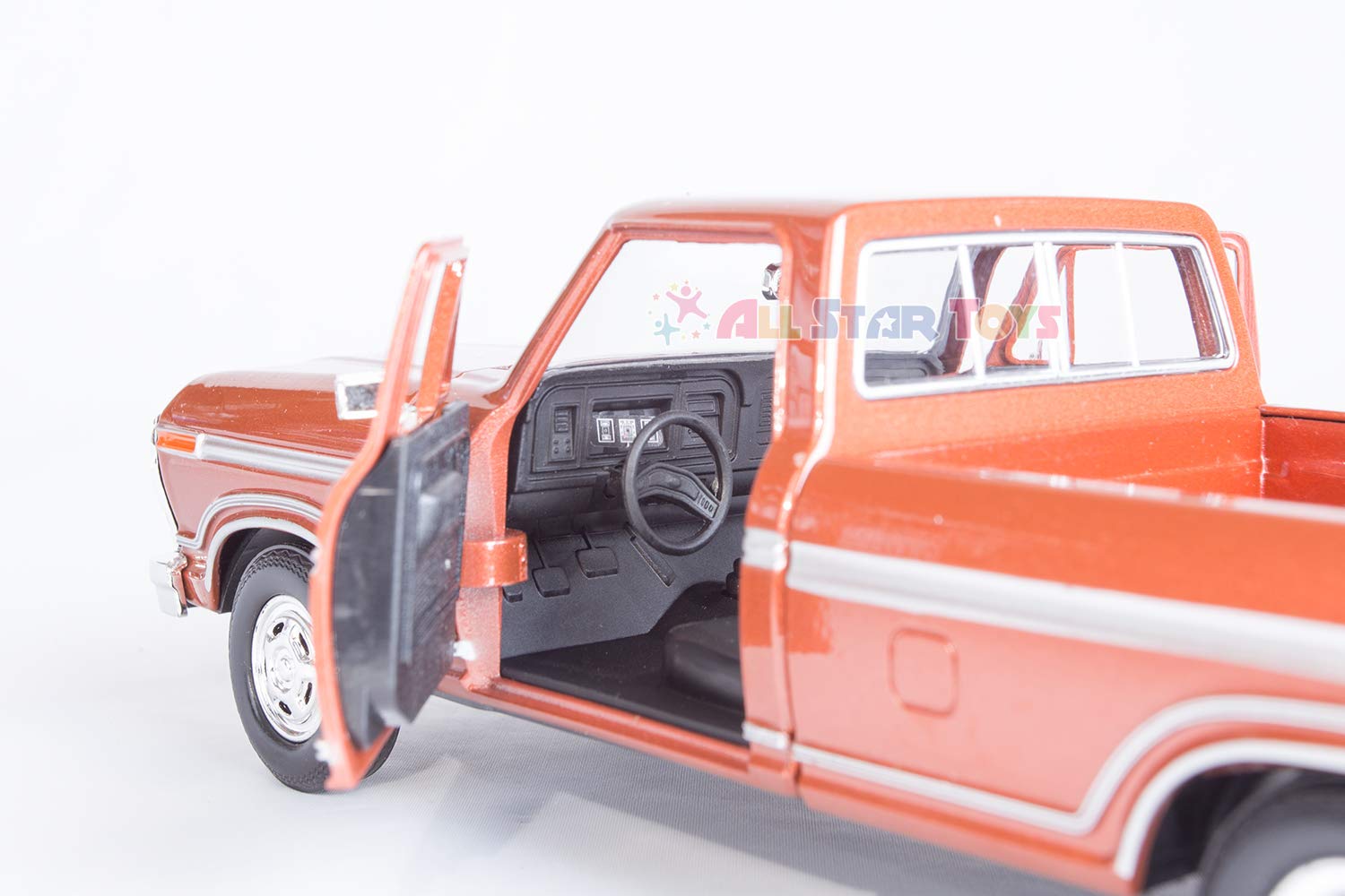 Motormax 1979 Ford F-150 Pickup Truck 1/24 Diecast Model Car, Brown 79346BR