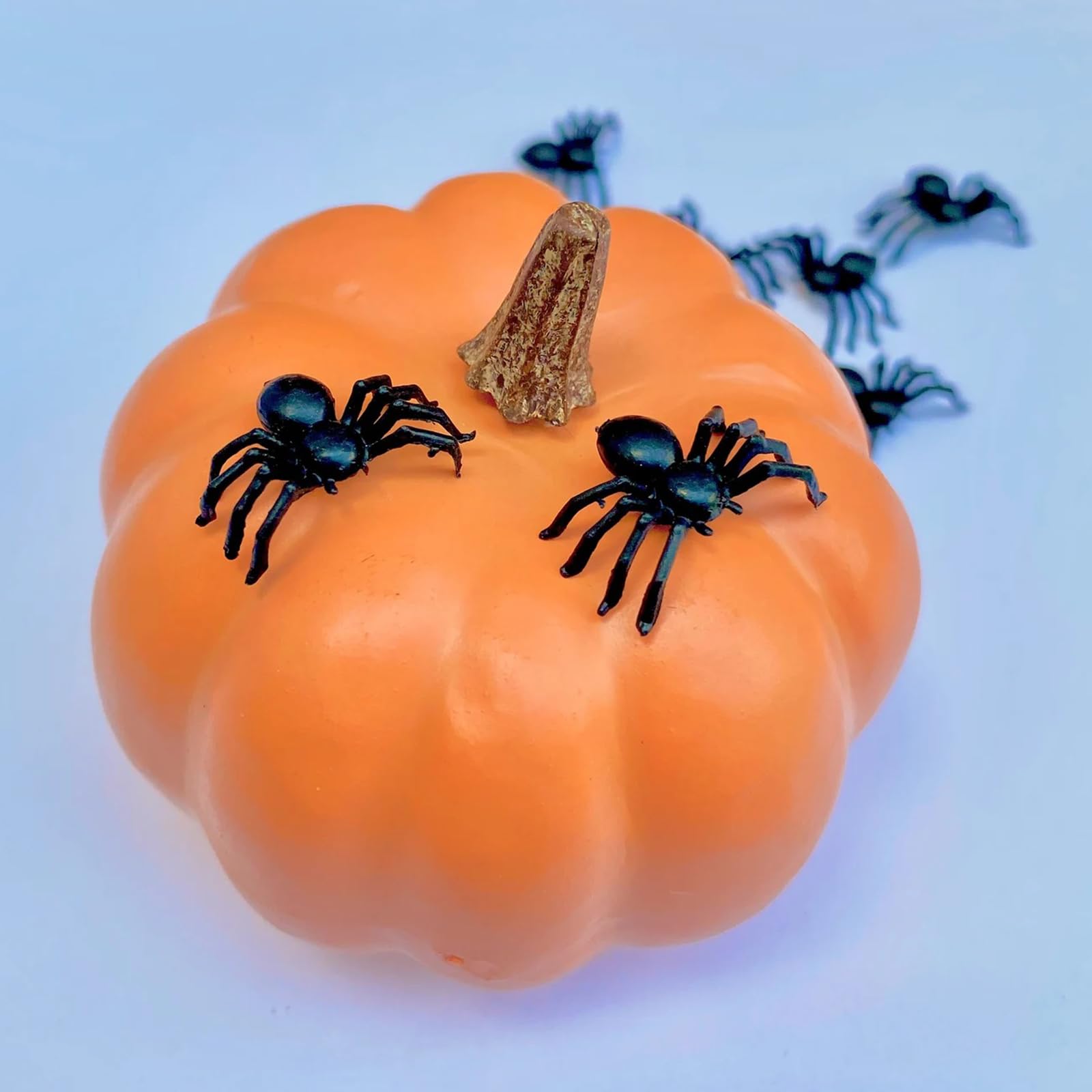 Miniature Black Spiders, Tiny Halloween Spiders, Mini for Halloween Miniatures Embellishments, Fake Bakes, Fairy Gardens, Dollhouse, Party Decors