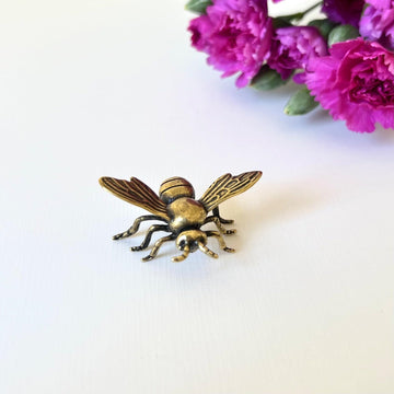 Miniature Brass Bee, Dollhouse Miniature Retro Bee Statue Ornament, Mini Micro Garden Landscaping Decoration