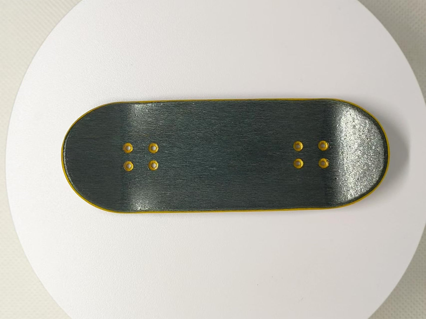 LEEFAI Pro Fingerboard Complete 34 * 96mm Maples Wood Deck,UV Printing Graphic-Solid Single Axles Pro Trucks & 5 Urethane Bearing Wheels,-Op3ra