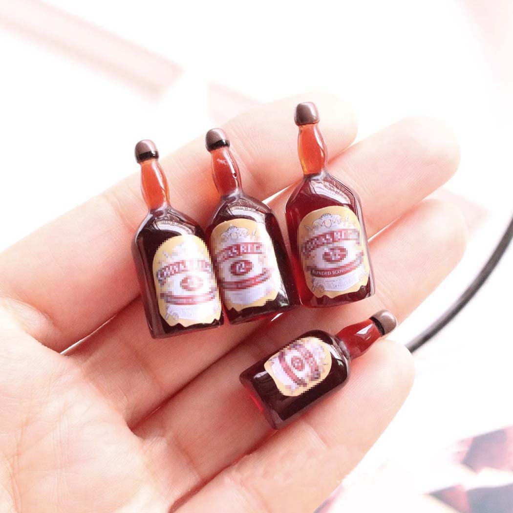 Borsgye 40 PCS Miniature Beer Bottles Mini Wine Drinks Glass Model Mixed Sets Simulation Instant Pretend Model Scene Resin Charms for Handcraft