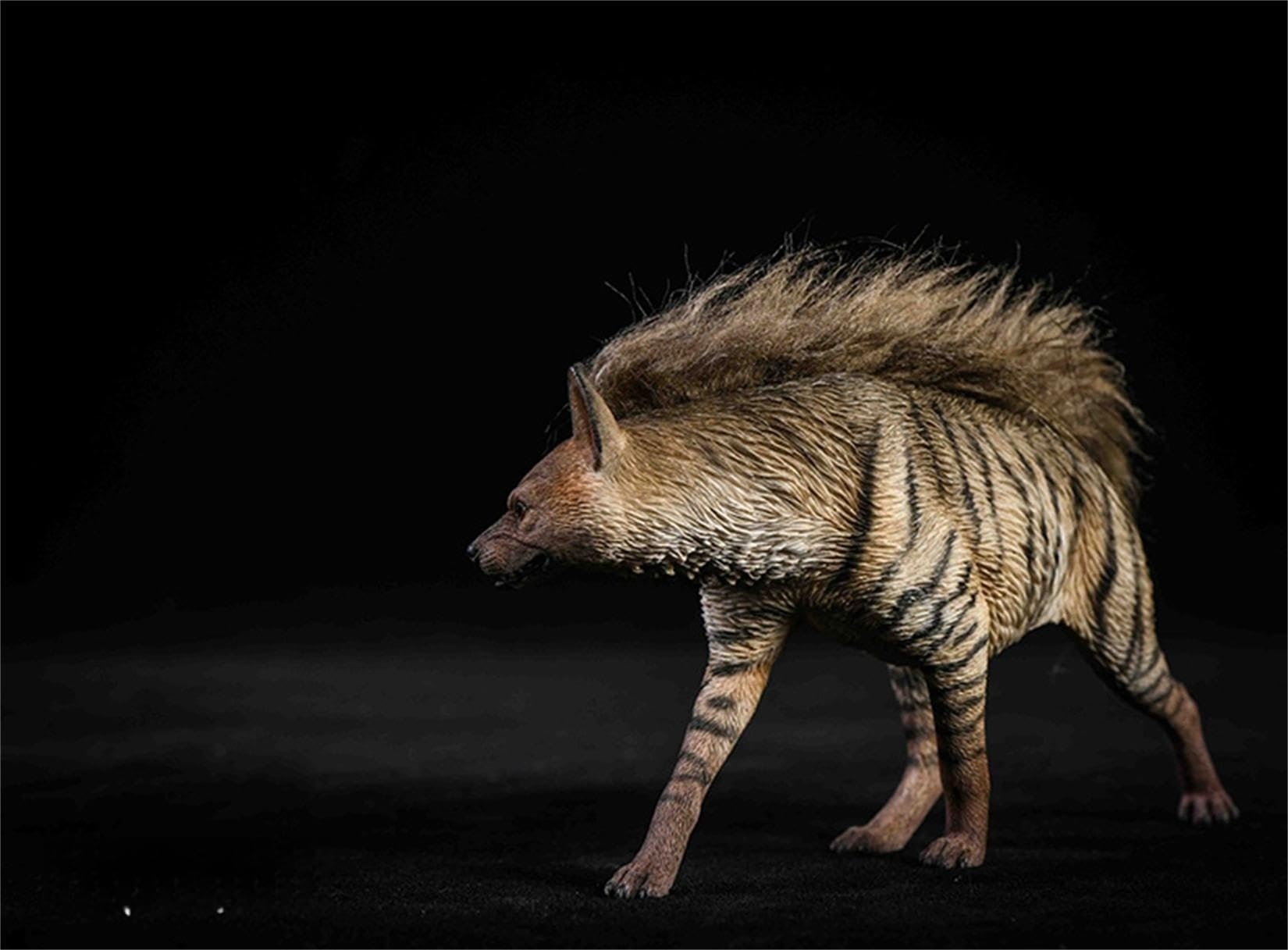 1/6 Africa Striped Hyaena Figure Realistic Educational Hyaenidae Animal Model Resin Collector Home Decoration Birthday Gift