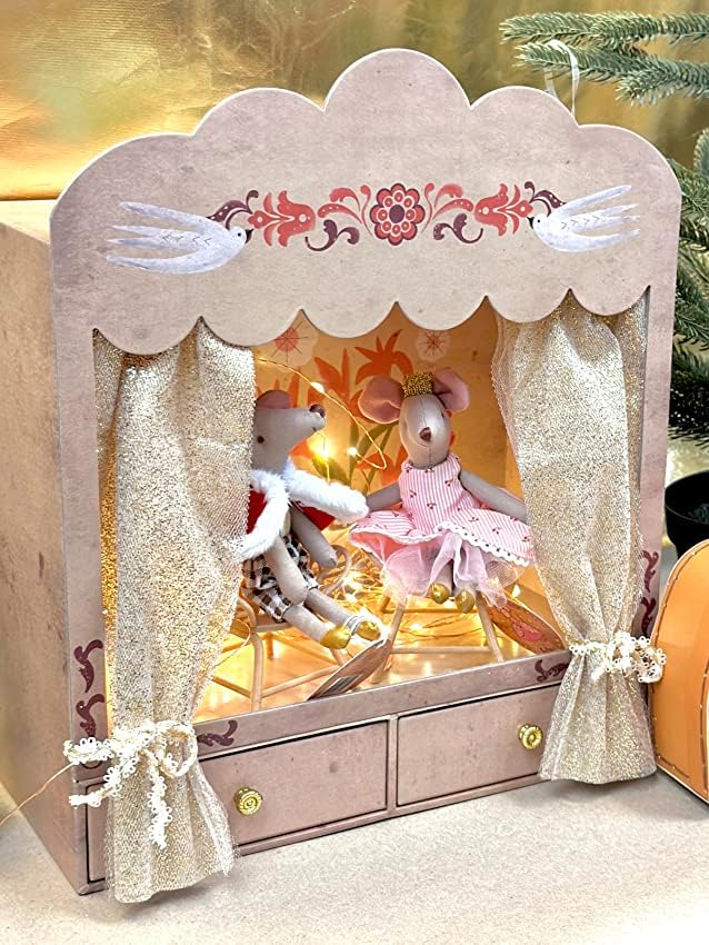 LEVLOVS Mouse in a Box King and Queen Mice in a Storage case Royal Mice