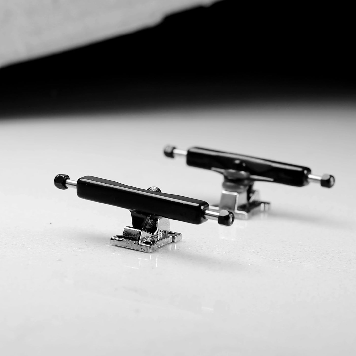 NOAHWOOD DIY Pro Fingerboard Truck 35mm (Silver Baseplate and Black Hanger) Ark Truck+Ice Wheel