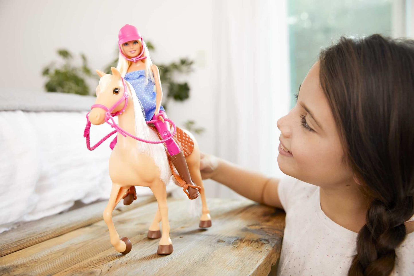 Barbie Doll, Blonde, Wearing Riding Outfit with Helmet, and Light Brown Horse with Soft White Mane and Tail, Gift for 3 to 7 Year Olds (Amazon