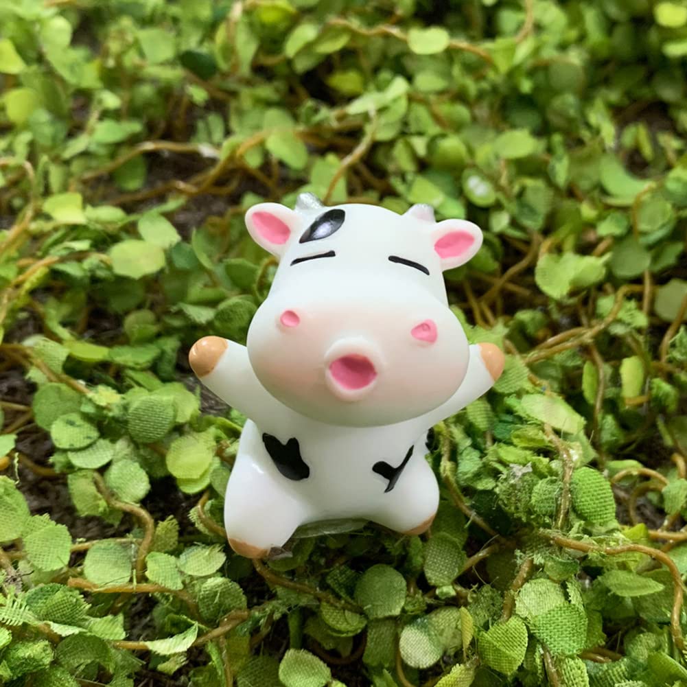 MAOMIA 8 Pcs Cow Figures for Kids, Animal Toys Set Cake Toppers, Cow Fairy Garden Miniature Figurines Collection Playset for Christmas Birthday Gift