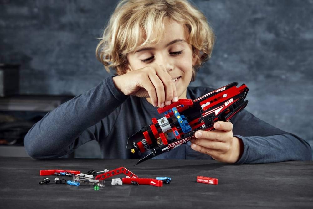 LEGO Technic Power Boat 42089 Building Kit (174 Pieces)