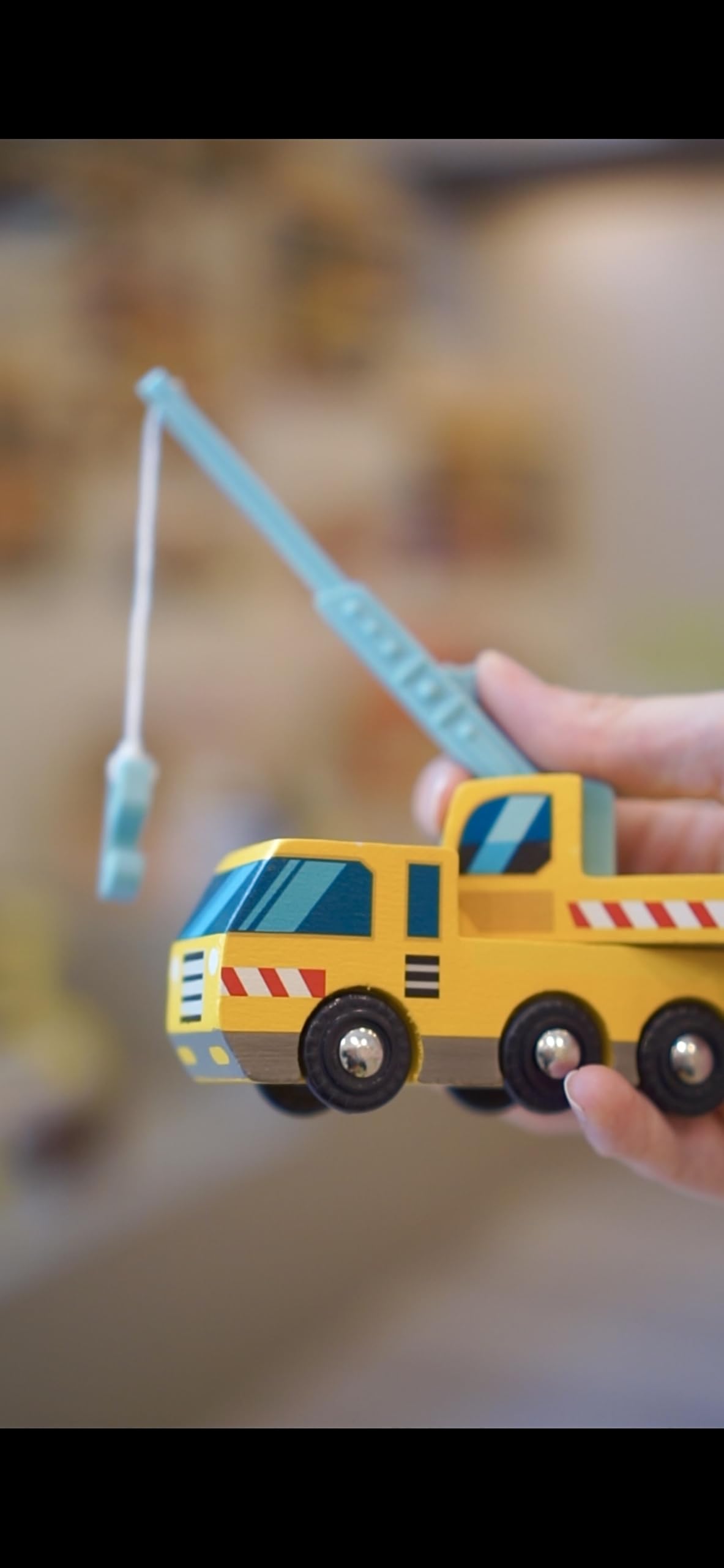 Tender Leaf Toys - Construction Site - Four Heavy Vehicles with Crane Truck, Road Roller, Dump Truck and Front Loader - Build Your Own Construction