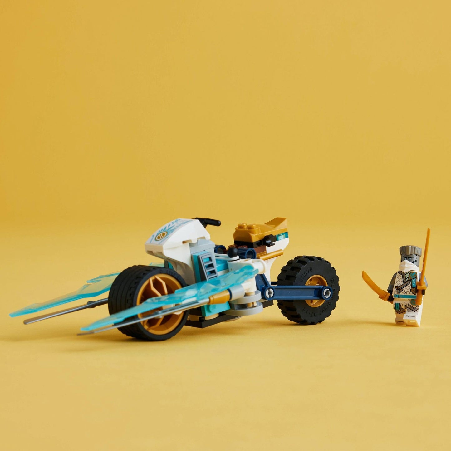 LEGO NINJAGO Zane’s Ice Motorcycle Toy with 1 Minifigure Included, Buildable Model Vehicle, Ninja Gift for Kids Ages 7 and Up, 71816