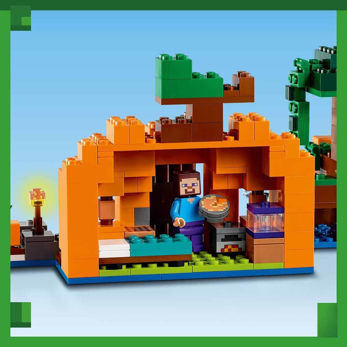 Lego Minecraft The Pumpkin Farm 21248 Building Toy, Hands-on Action in The Swamp Biome Featuring Steve, a Witch, Frog, Boat, Treasure Chest