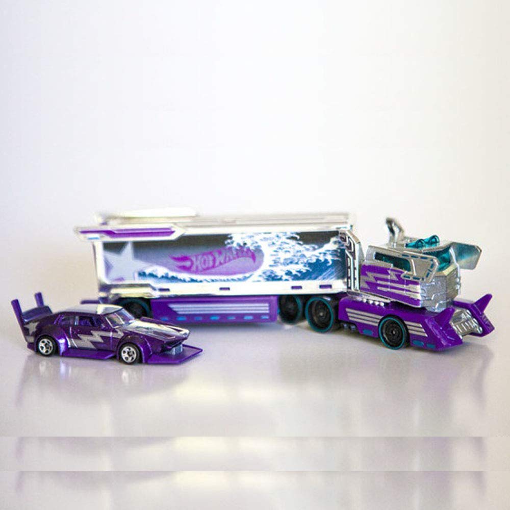Hot Wheels Purple Galactic Express Hauler