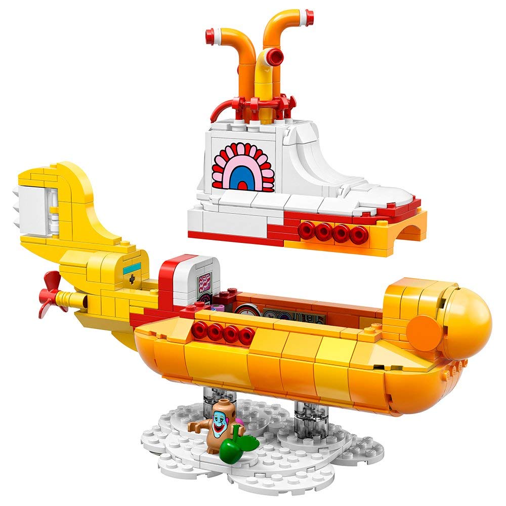 LEGO Ideas Yellow Submarine (21306) - Building Toy and Popular Gift for Fans of LEGO Sets and The Beatles (553 Pieces)