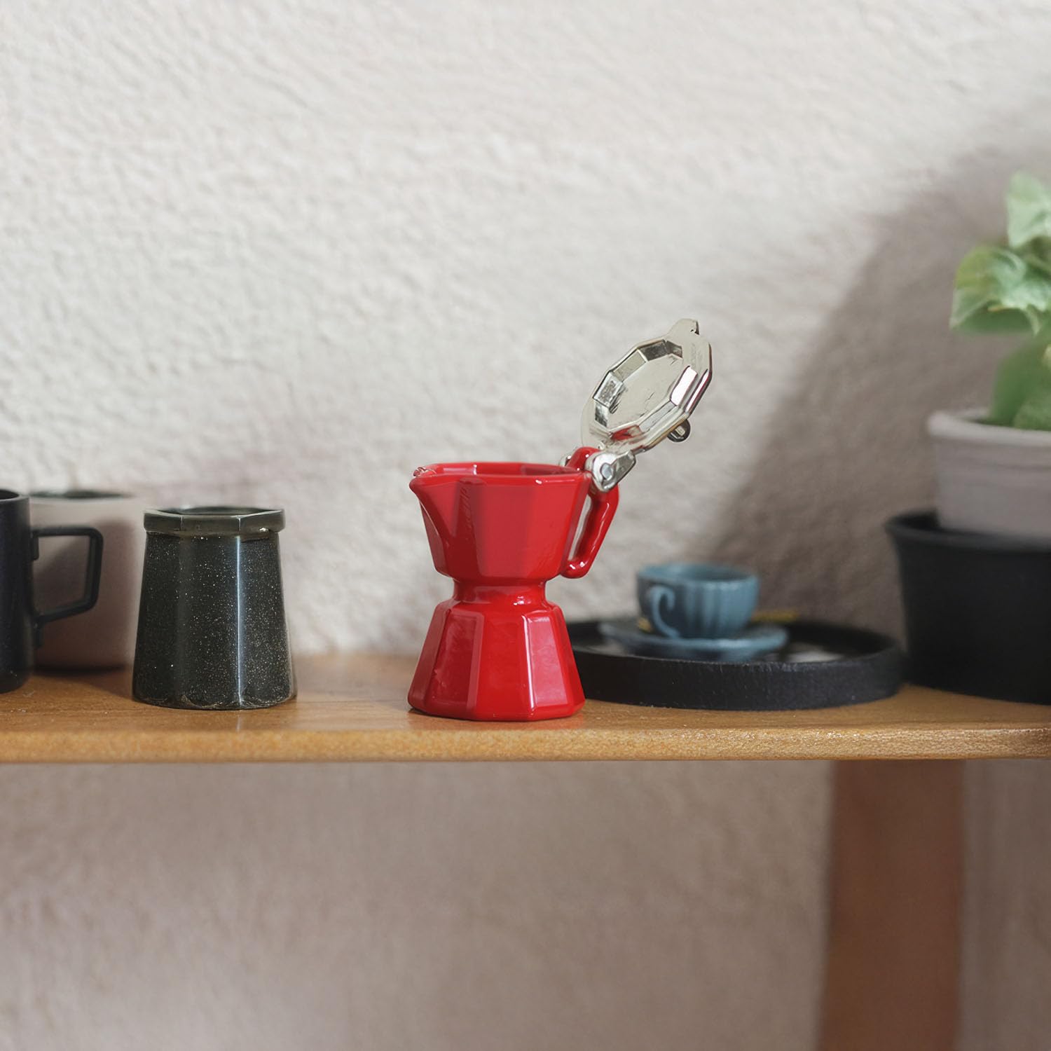 1:12 Scale Miniature Coffee Maker: Realistic Red Alloy Espresso Machine for Dollhouse Decor