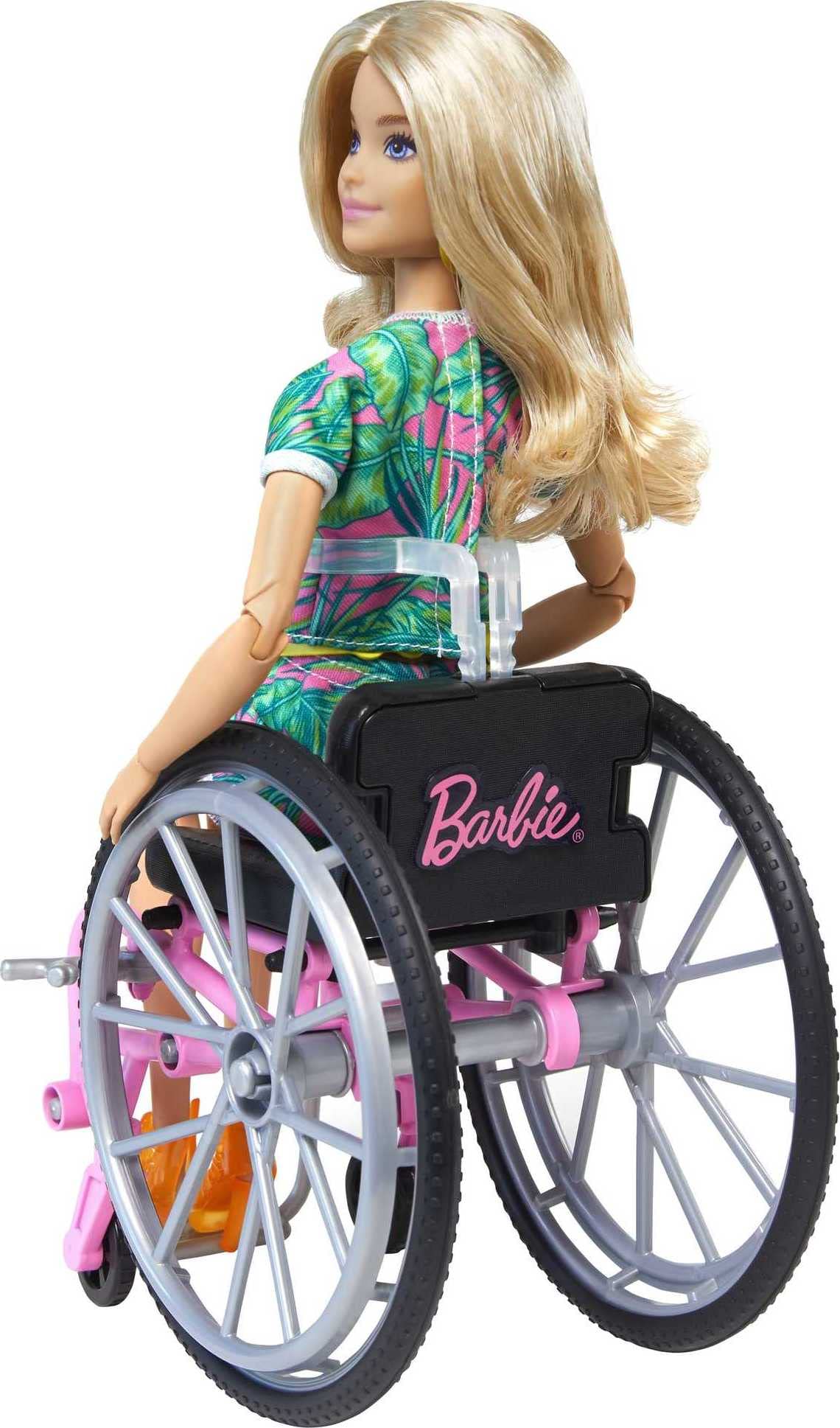 Barbie Fashionistas Doll #165 with Wheelchair & Ramp, Wavy Blonde Hair & Tropical-Print Outfit with Accessories