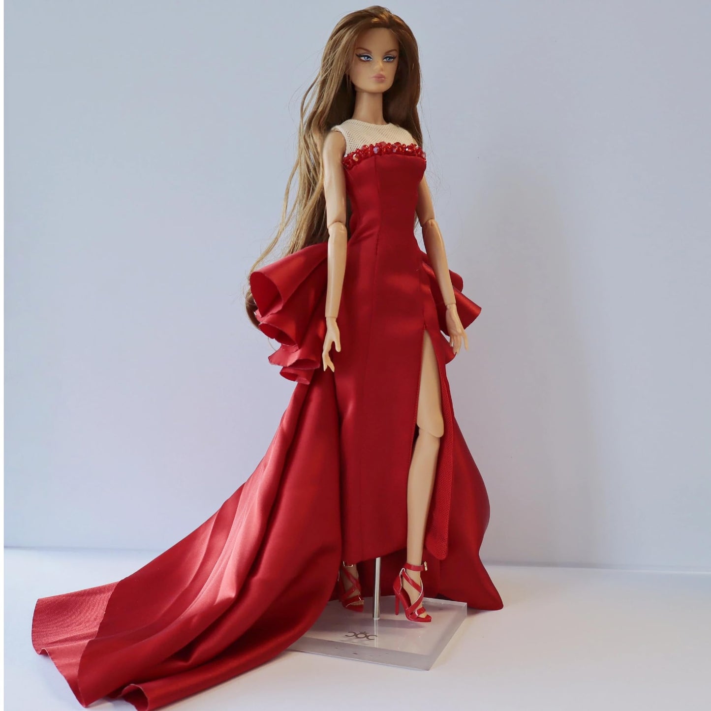 1/6 Scale Shimmer Strapless Evening Gown with Train, Couture Style, Fits 11-12 Inch Fashion Collectible Doll or 1/6 BJD (red)
