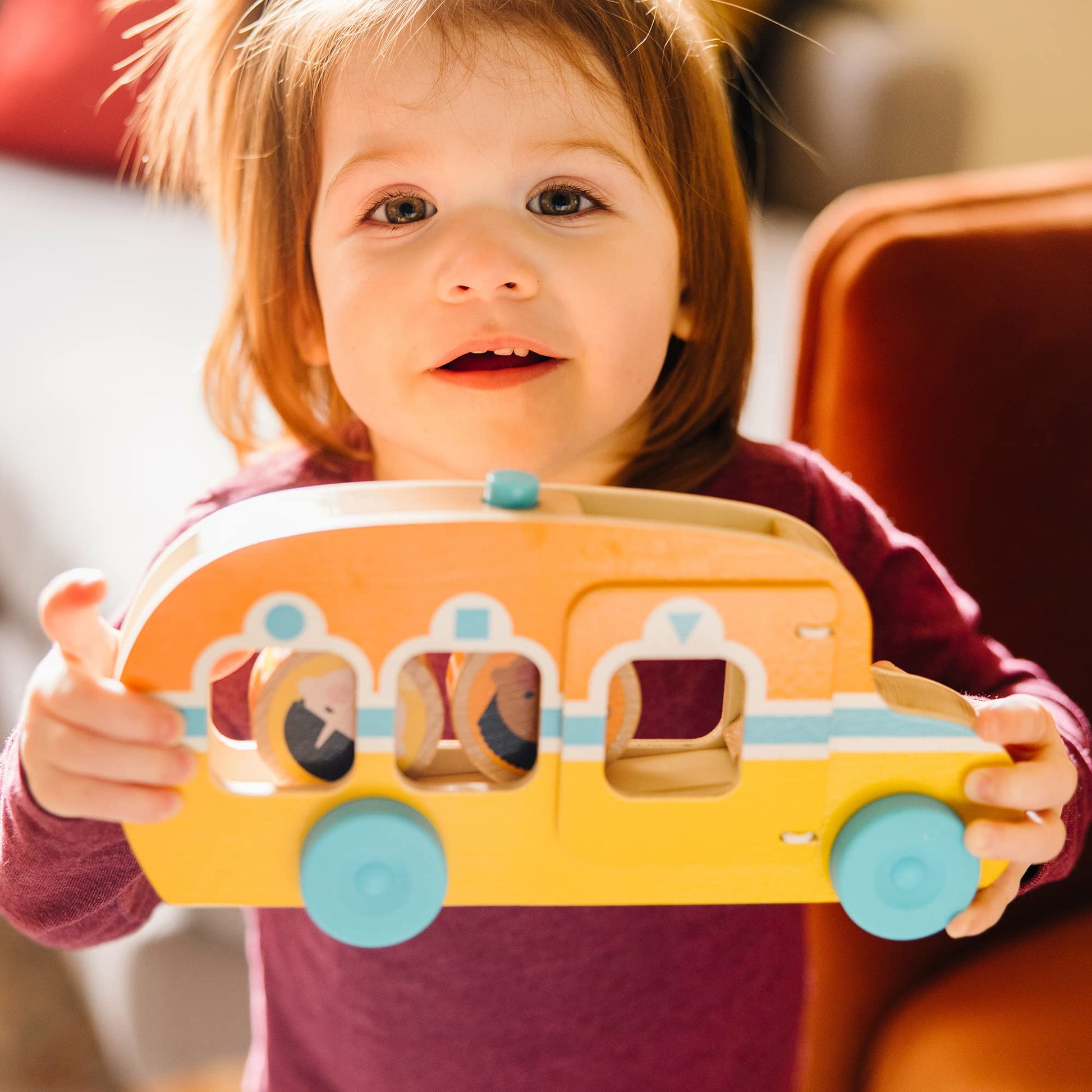 Melissa & Doug GO Tots Wooden Roll & Ride Bus with 3 Disks School Bus Toys for Babies and Toddlers - FSC-Certified Materials