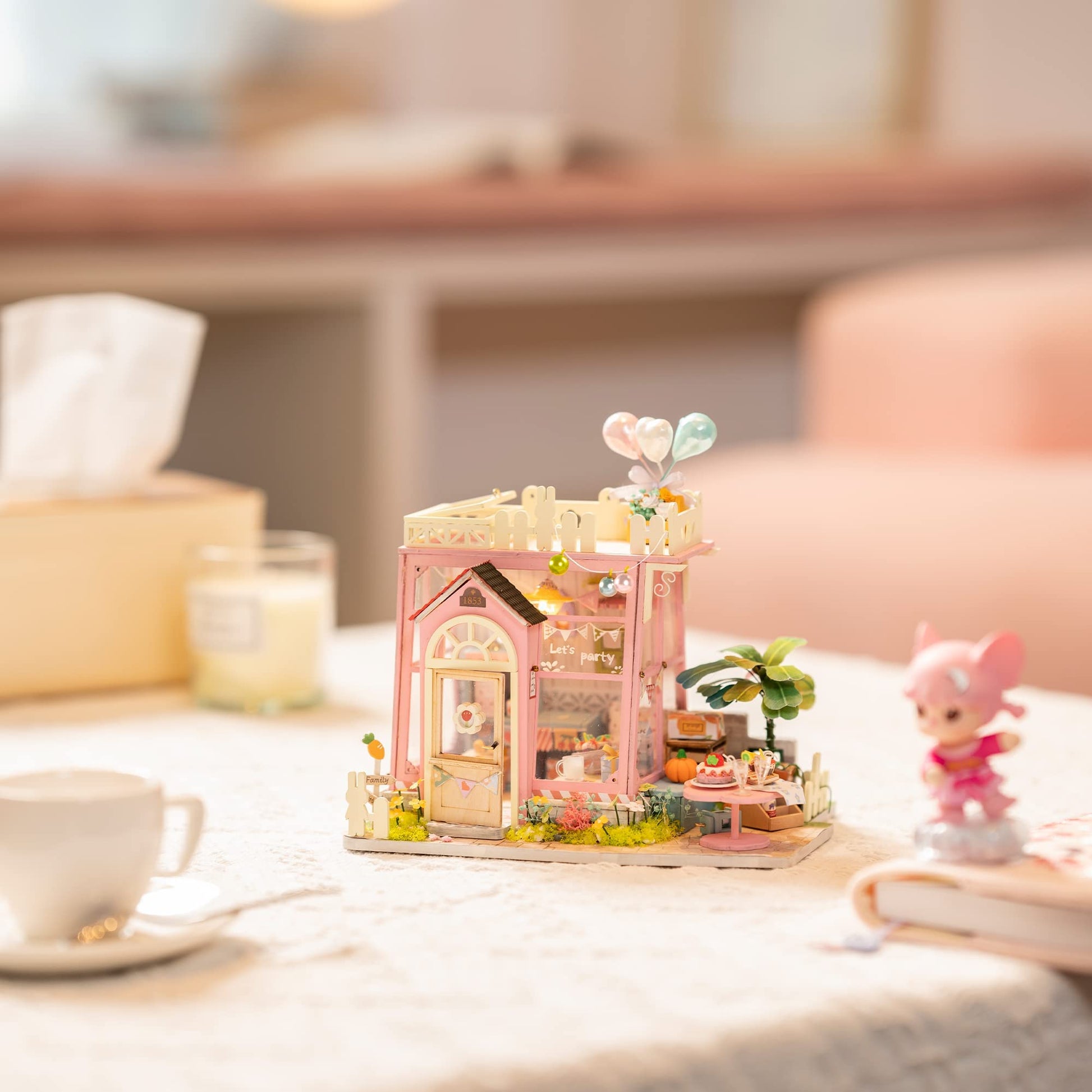 Hands Craft DIY Miniature House Kit: Holiday Party Time, Complete Crafting Kit (DG153)